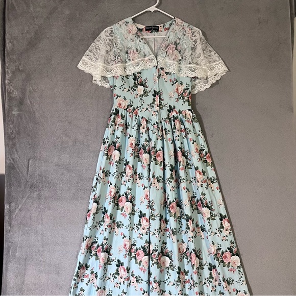 Scarlet Darkness Dresses & Skirts - Scarlet Darkness Romantic Long Dress Blue Pink Floral Lace Collar Womens Small
